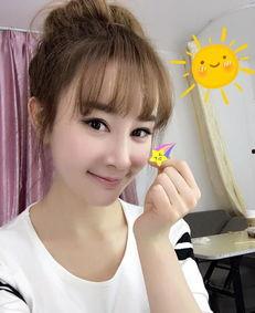 娱乐吃瓜酱自拍,揭秘明星幕后生活点滴